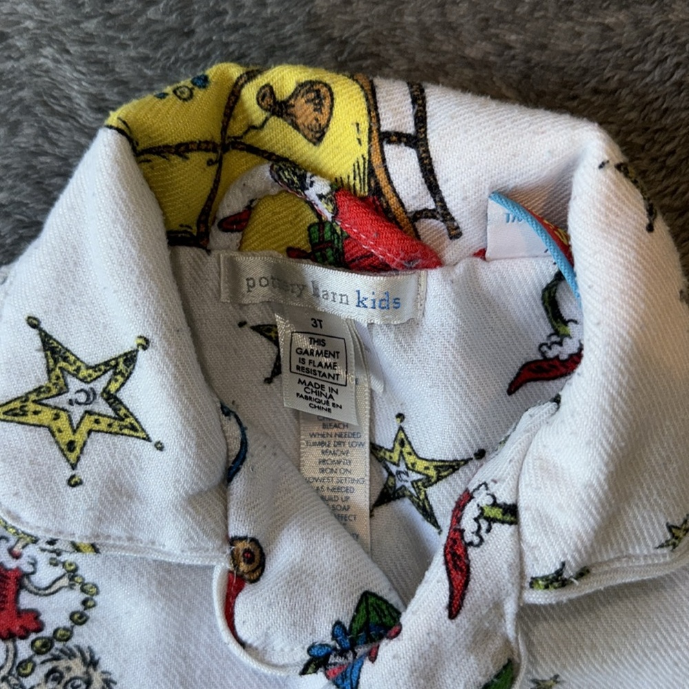🎄 Grinch Toddler Pajamas 🎄 - Picture 7 of 12